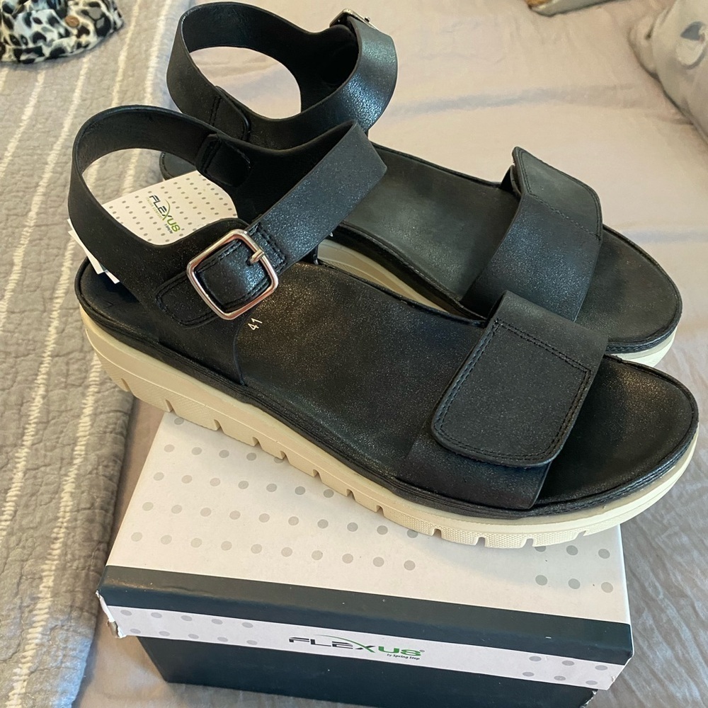 FLEXUS by SPRING STEP Shinzon black Women's Sandals size 41 9.5-10 & 42 10.5-11
